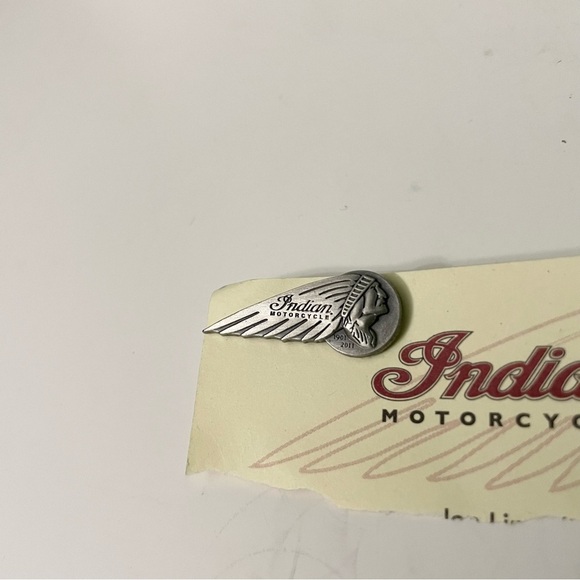 Indian Motorcycle Logo Pin 1901-2011 - Picture 4 of 5